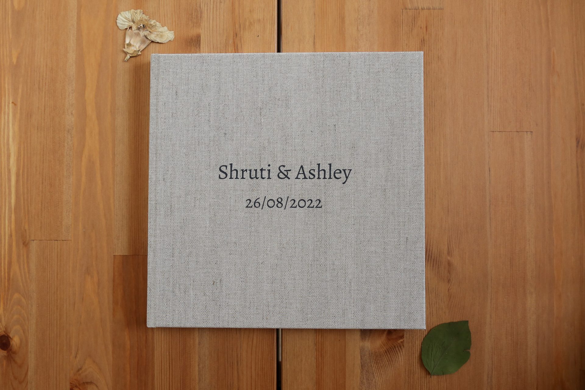 Isabelle Biggs Photography - Wedding Album Front Cover
