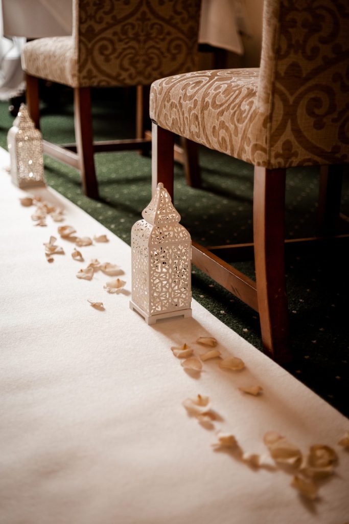 Detail photo of the decor at a micro wedding at The Cavendish Hotel