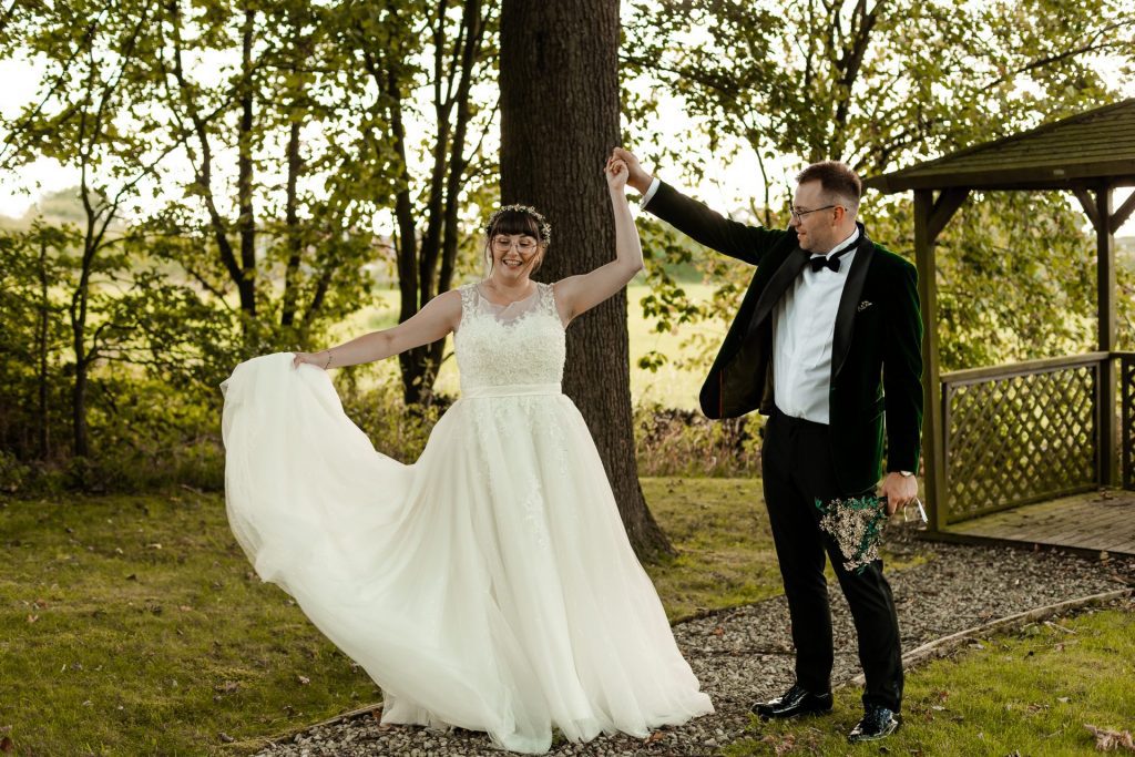 Ellen&Ben-LR-530