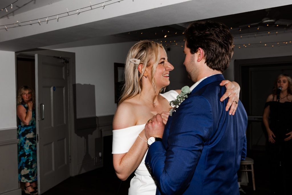 Beth&Sean-LR-900
