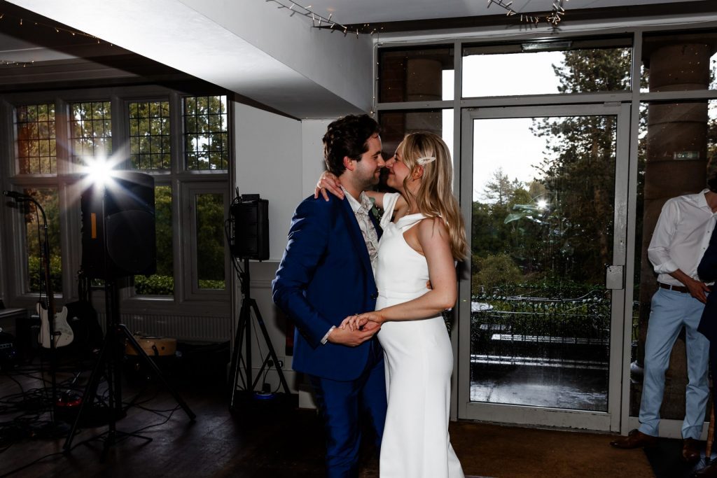 Beth&Sean-LR-904
