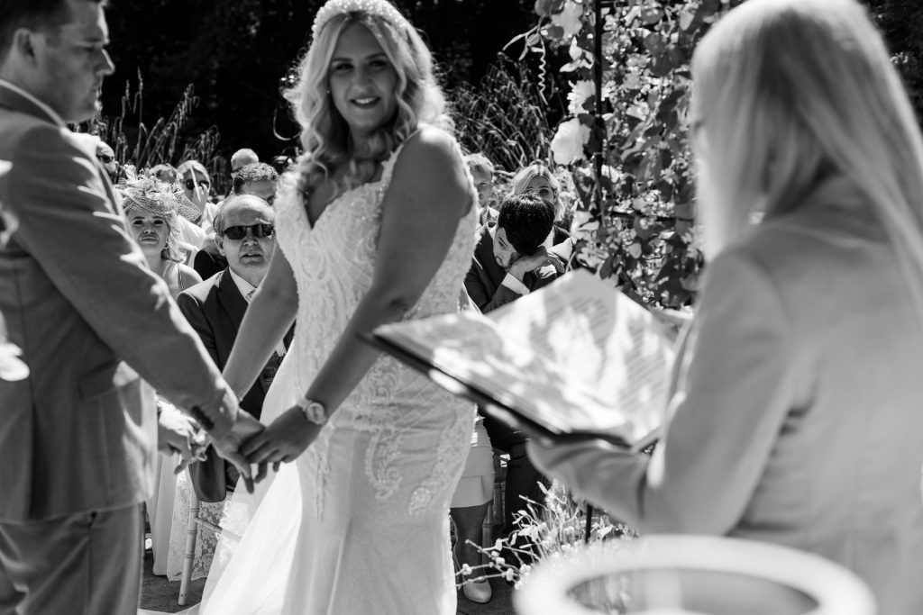 Laura&Lee-LR-160