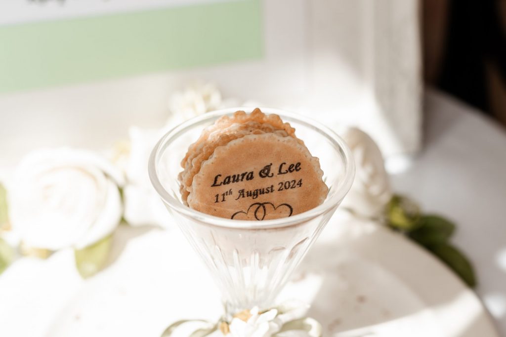 Laura&Lee-LR-333