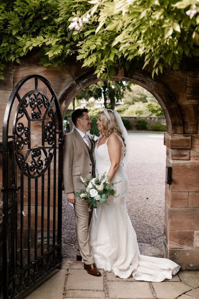 Laura&Lee-LR-543