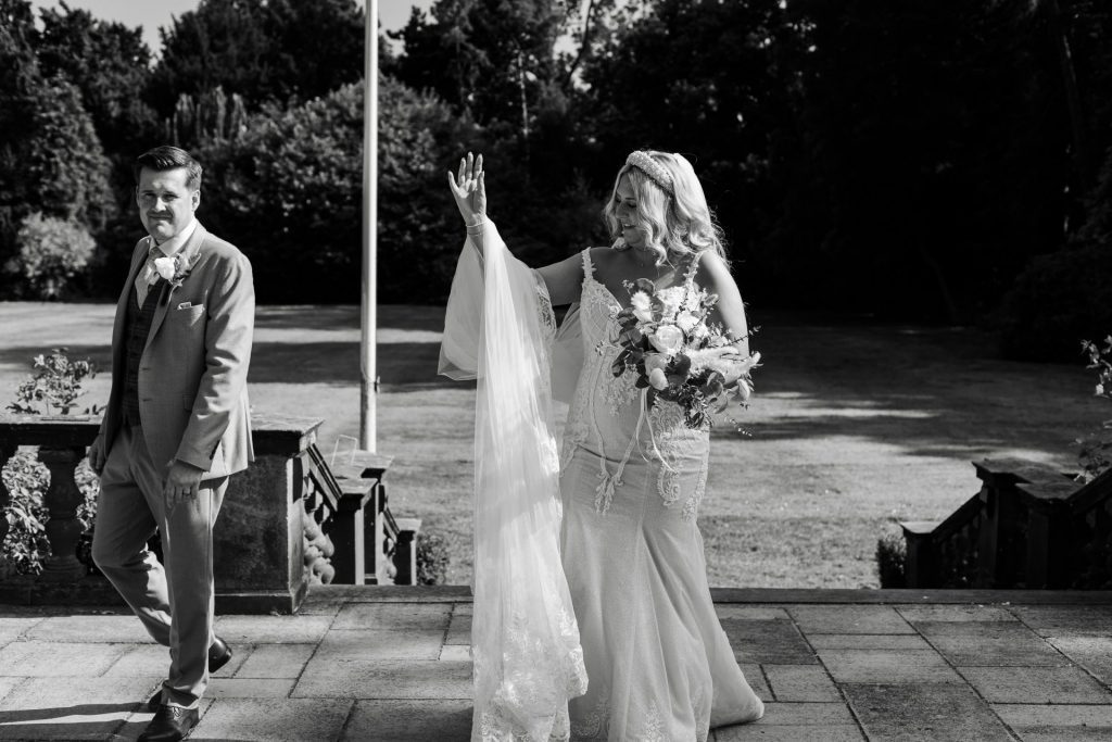 Laura&Lee-LR-557