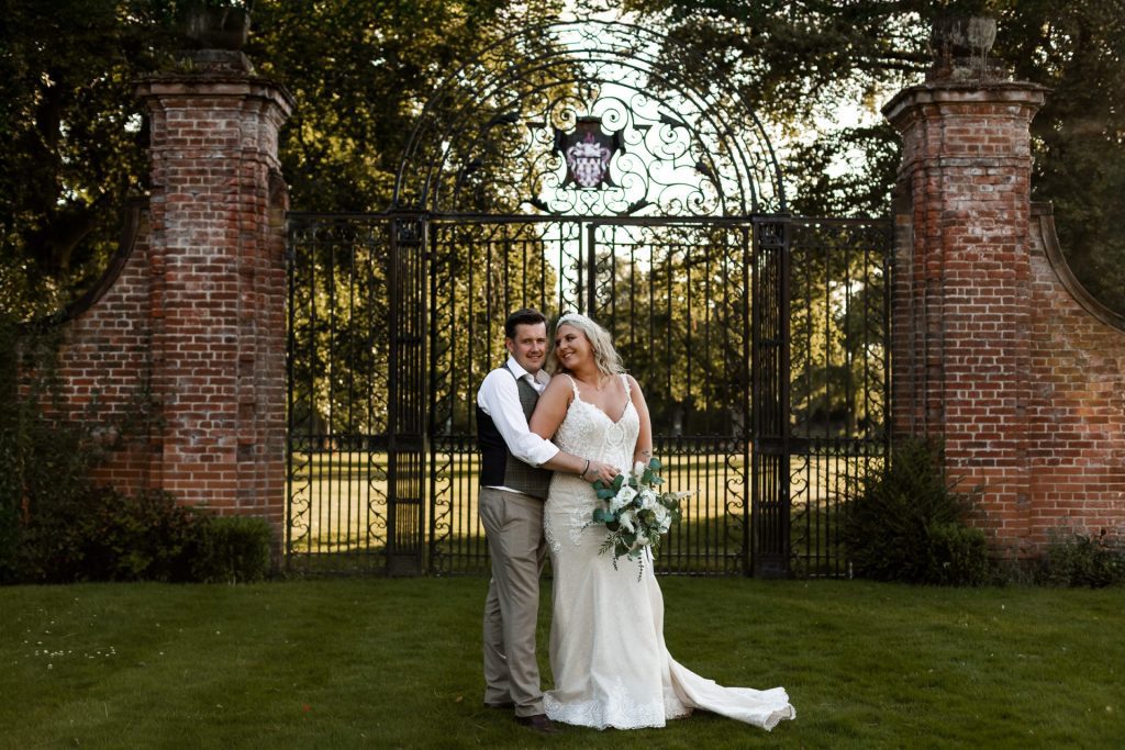 Laura&Lee-LR-810