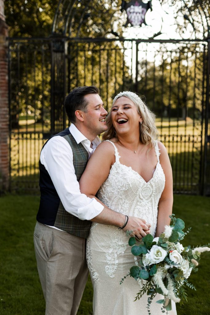 Laura&Lee-LR-813