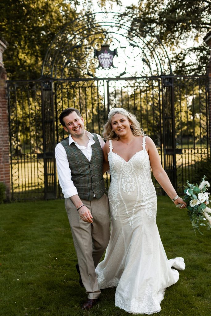 Laura&Lee-LR-817