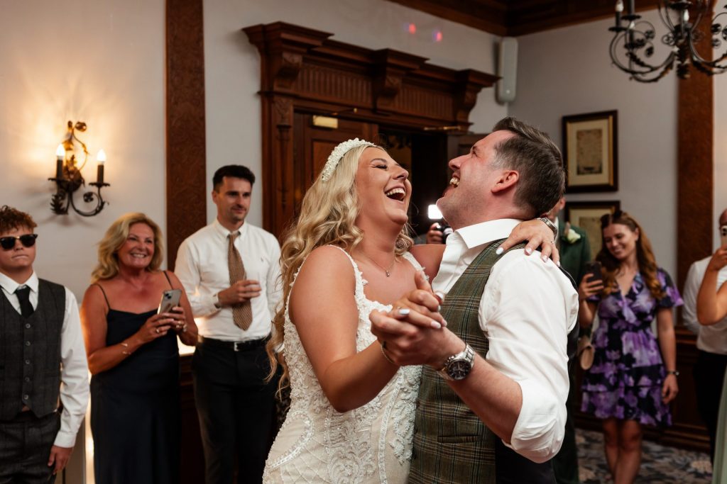 Laura&Lee-LR-933